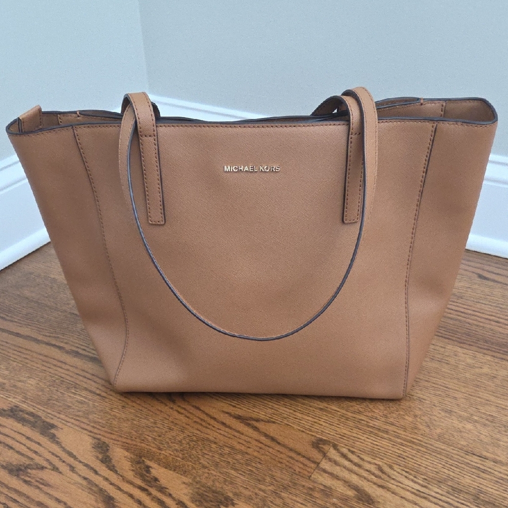 Michael Kors Rivington Brown Leather Tote